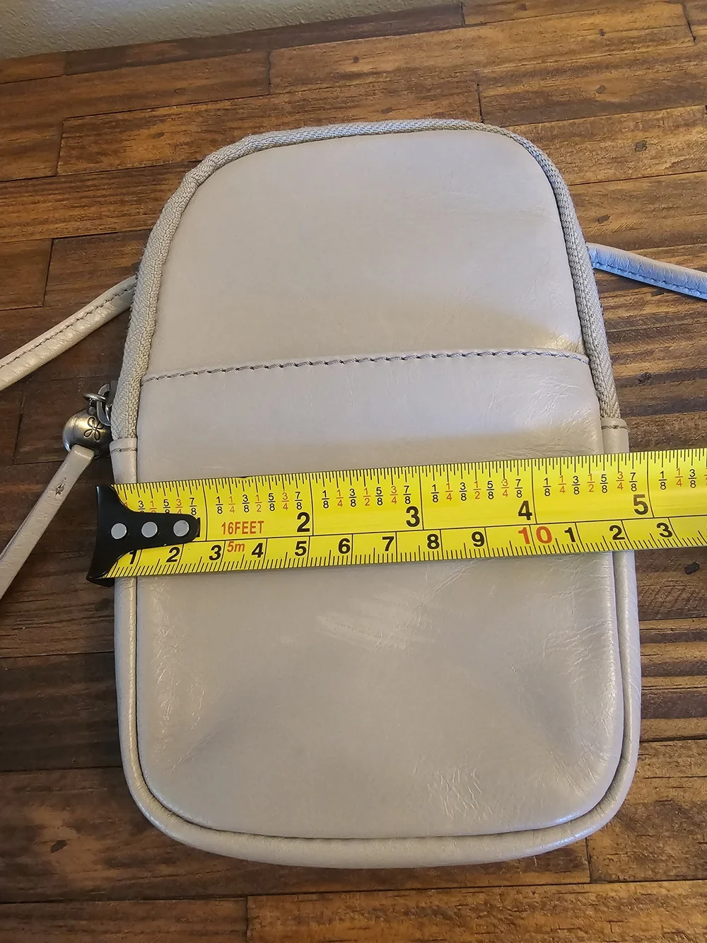 HOBO Light Gray Leather Crossbody Bag - Neutral Everyday Style